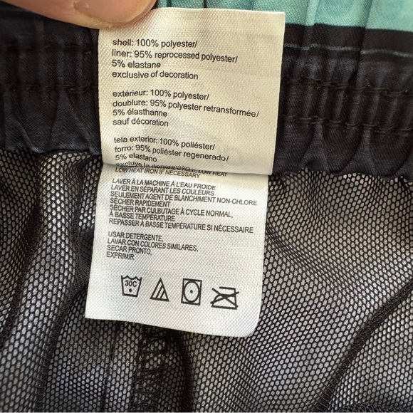 Speedo Striped Swim Trunk Shorts UPF 50+ Sun Protection Drawstring S NWT - Picture 9 of 9